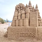 Castillo de Arena de Reciclos Castillo de Arena de Reciclos