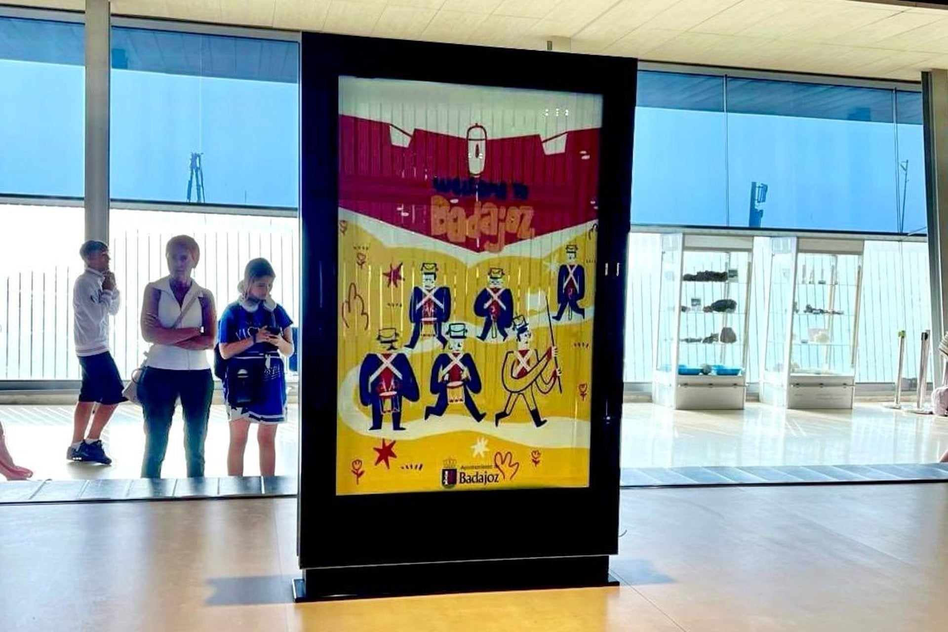 Badajoz se promociona en los aeropuertos de Gran Canaria y Tenerife para atraer visitantes Badajoz se promociona en los aeropuertos de Gran Canaria y Tenerife para atraer visitantes