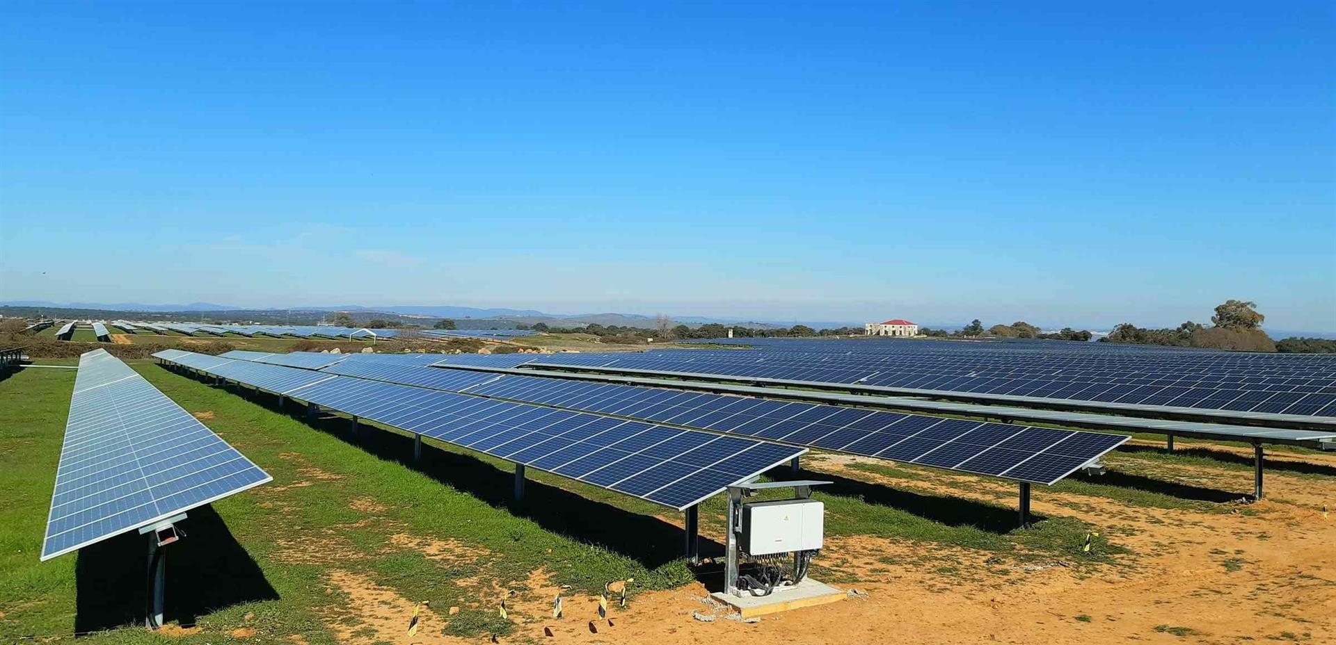 Cinco plantas solares extremeñas de Endesa se convierten en las primeras en Europa en lograr la certificación Envision Cinco plantas solares extremeñas de Endesa se convierten en las primeras en Europa en lograr la certificación Envision