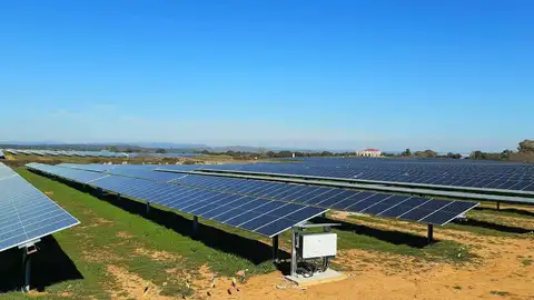 Cinco plantas solares extremeñas de Endesa se convierten en las primeras en Europa en lograr la certificación Envision Cinco plantas solares extremeñas de Endesa se convierten en las primeras en Europa en lograr la certificación Envision