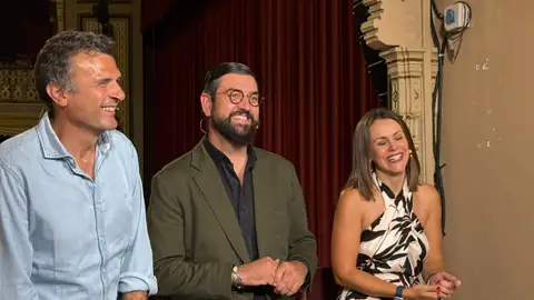 Rueda de prensa celebrada en el Gran Teatro Falla con Manu Sánchez Rueda de prensa celebrada en el Gran Teatro Falla con Manu Sánchez