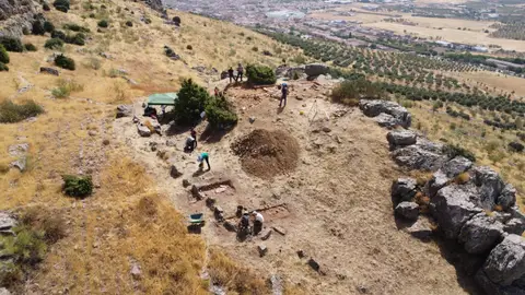 Descubren en el yacimiento La Chorrera un complejo megalítico de 5000 años de antigüedad Descubren en el yacimiento La Chorrera un complejo megalítico de 5000 años de antigüedad