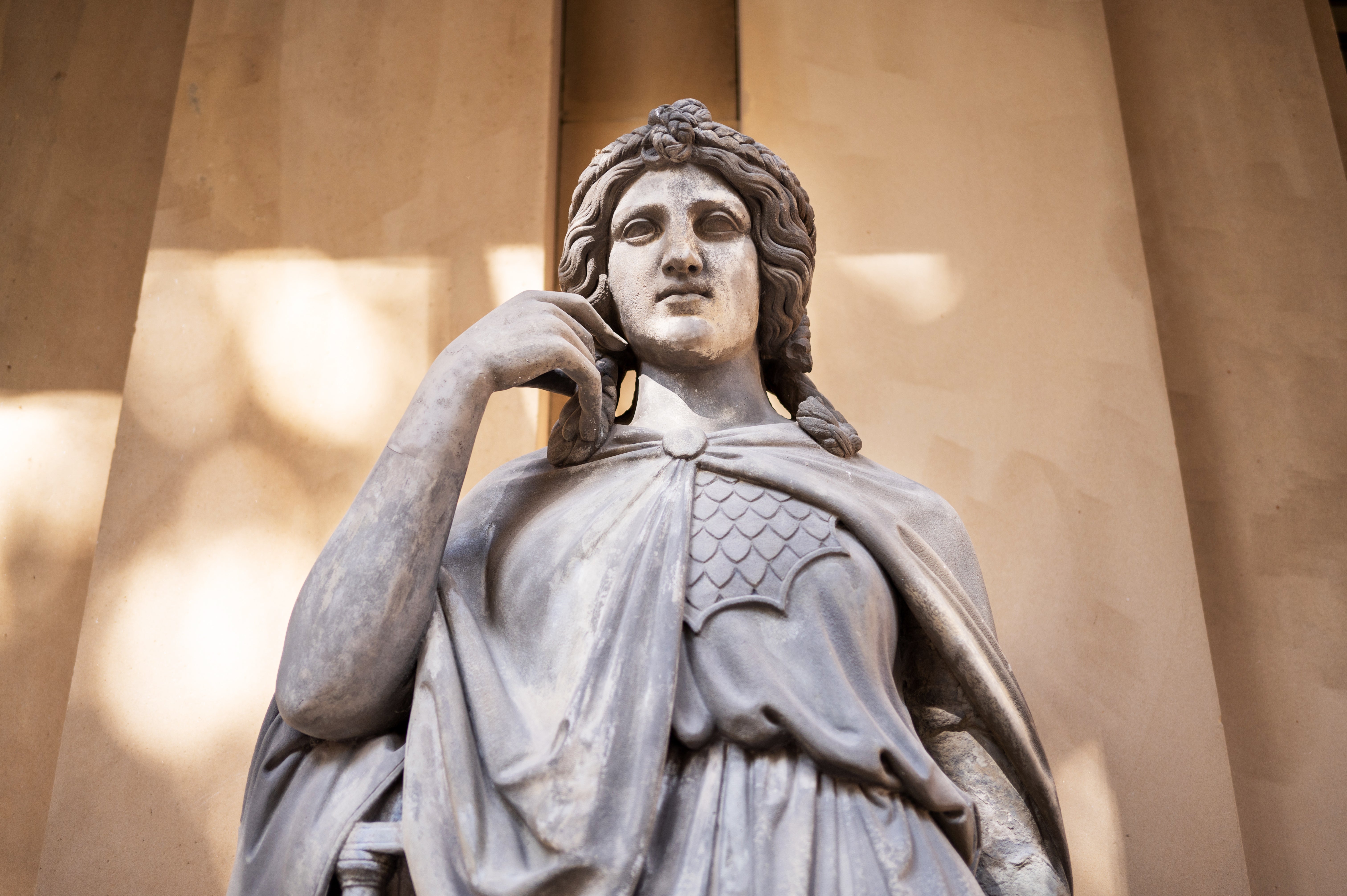 "Ingrata Patria", la historia de Cornelia, madre de los Gracos "Ingrata Patria", la historia de Cornelia, madre de los Gracos