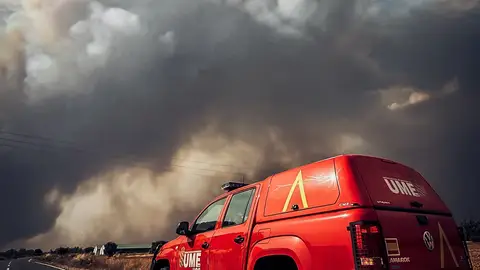 Gobierno destaca la "magnífica" colaboración con la Junta frente a los incendios en Extremadura: "estamos para ayudar" Gobierno destaca la "magnífica" colaboración con la Junta frente a los incendios en Extremadura: "estamos para ayudar"
