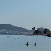 Altea gente bañandose Altea gente bañandose
