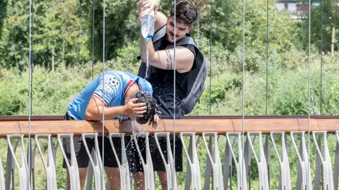 La ola de calor da sus últimos coletazos y dejará seis comunidades en alerta roja La ola de calor da sus últimos coletazos y dejará seis comunidades en alerta roja