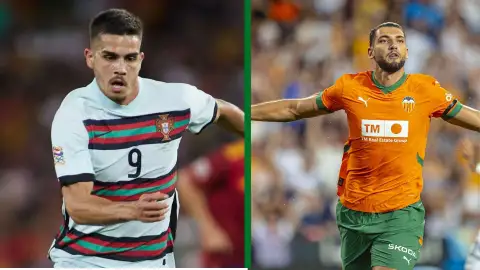 El Elche CF ha fichado a los delanteros André Silva y Rafa Mir. El Elche CF ha fichado a los delanteros André Silva y Rafa Mir.