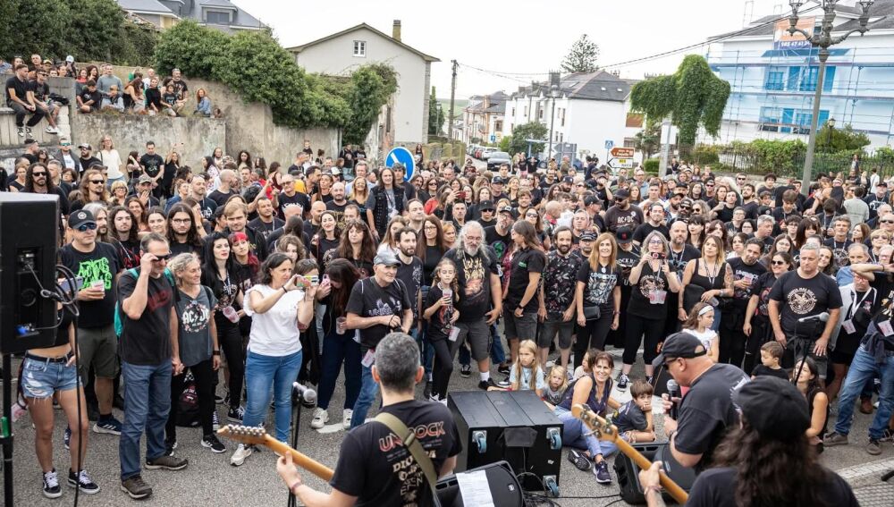 Puerto de Vega vibra con Unirock: miles de fans del rock y metal se darán cita.