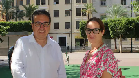 Castellón instala cuatro nuevas fuentes en el centro tras una propuesta vecinal Castellón instala cuatro nuevas fuentes en el centro tras una propuesta vecinal