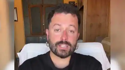 Xurxo Carreño rompe su silencio tras las críticas por no pronunciarse sobre los incendios en Ourense Xurxo Carreño rompe su silencio tras las críticas por no pronunciarse sobre los incendios en Ourense