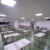 Archivo - Aula antes del comienzo del examen oposición. Imagen de archivo. - Francisco J. Olmo - Europa Press - Archivo