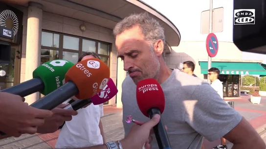 Daniel Guzmán se rompe al hablar de Verónica Echegui: "Es un golpe muy duro, de verdad" Daniel Guzmán se rompe al hablar de Verónica Echegui: "Es un golpe muy duro, de verdad"