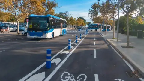 Benidorm destina 159.000 euros para subvencionar el transporte escolar al Salt de l’Aigua y al IES Mediterrànea Benidorm destina 159.000 euros para subvencionar el transporte escolar al Salt de l’Aigua y al IES Mediterrànea
