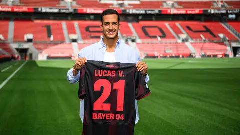 Lucas Vázquez firma hasta 2027 con el Bayer Leverkusen tras diez años en el Madrid Lucas Vázquez firma hasta 2027 con el Bayer Leverkusen tras diez años en el Madrid