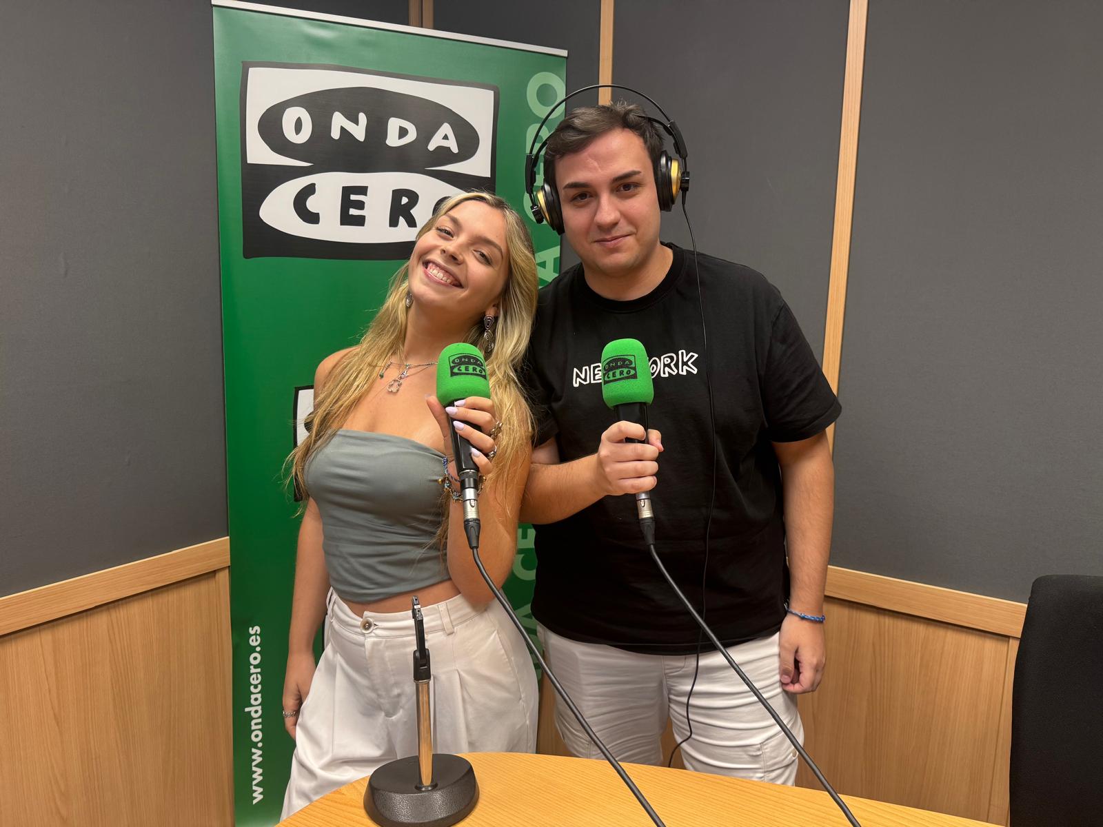 Nuestros chicos de prácticas, Joel Picó y Aitana Solera, se despiden de Onda Cero Alicante y nos presentan la agenda cultural de este fin de semana Nuestros chicos de prácticas, Joel Picó y Aitana Solera, se despiden de Onda Cero Alicante y nos presentan la agenda cultural de este fin de semana