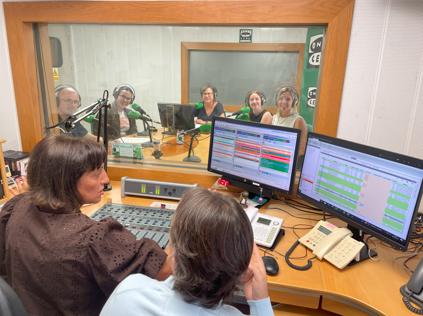 Nos despedimos de nuestras compañeras de prácticas, Anabel Salinas e Iris Martínez Nos despedimos de nuestras compañeras de prácticas, Anabel Salinas e Iris Martínez