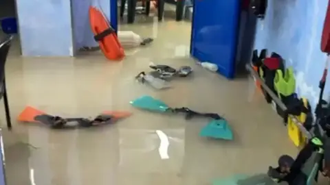 Imagen del puesto de salvamento de Las Canteras Imagen del puesto de salvamento de Las Canteras