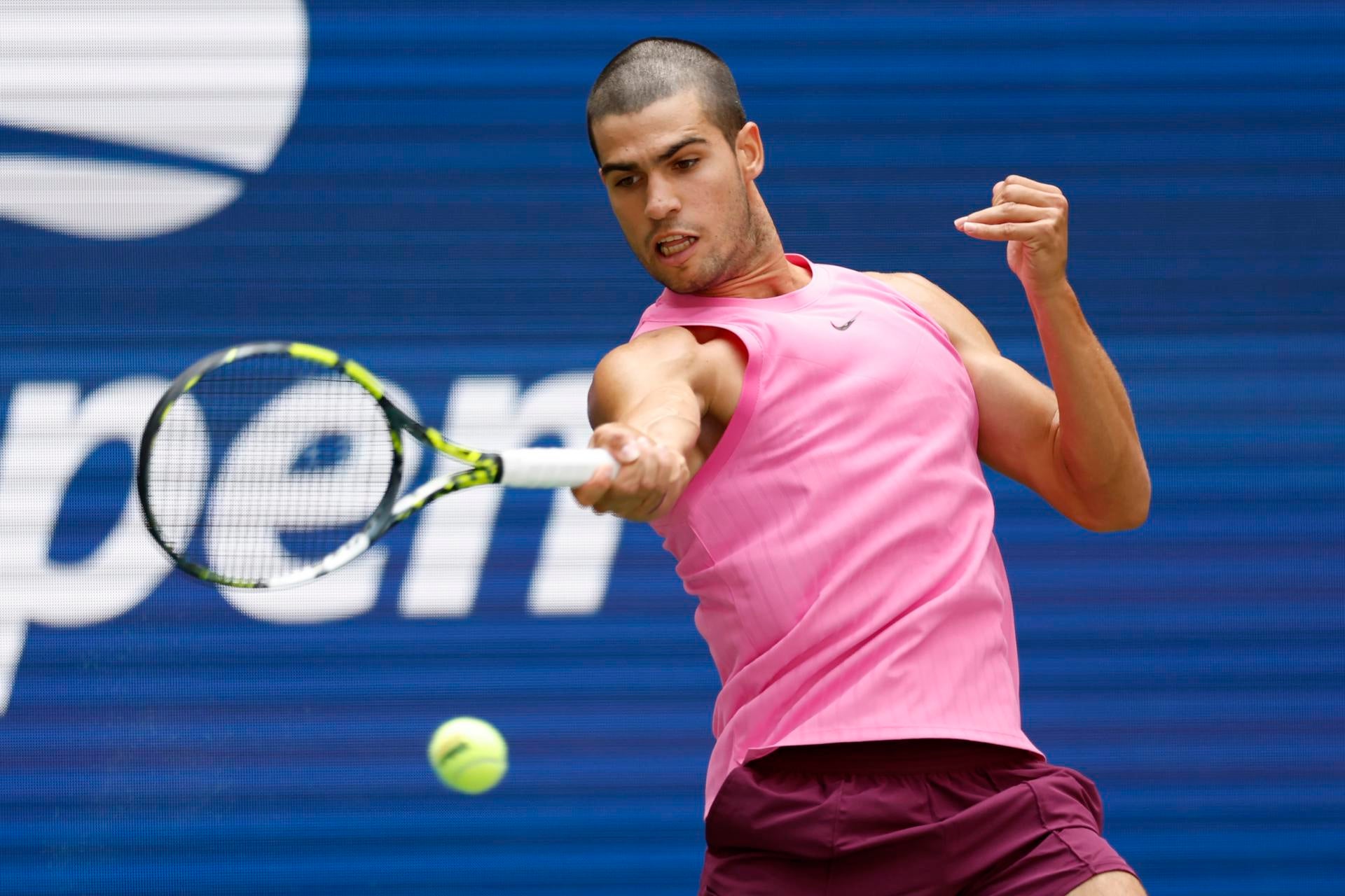 Alcaraz gana a Darderi por la vía rápida y ya está en octavos del US Open Alcaraz gana a Darderi por la vía rápida y ya está en octavos del US Open