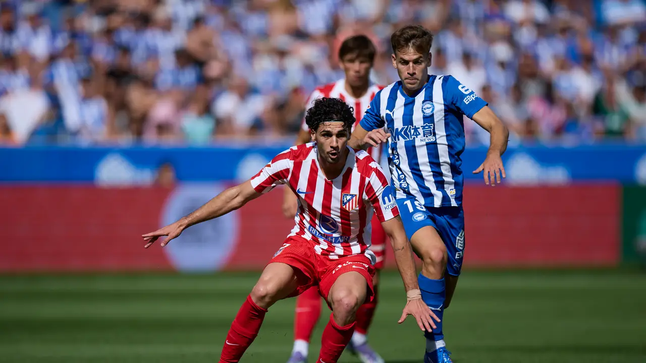 El Atlético de Madrid tropieza en Mendizorroza (1-1)