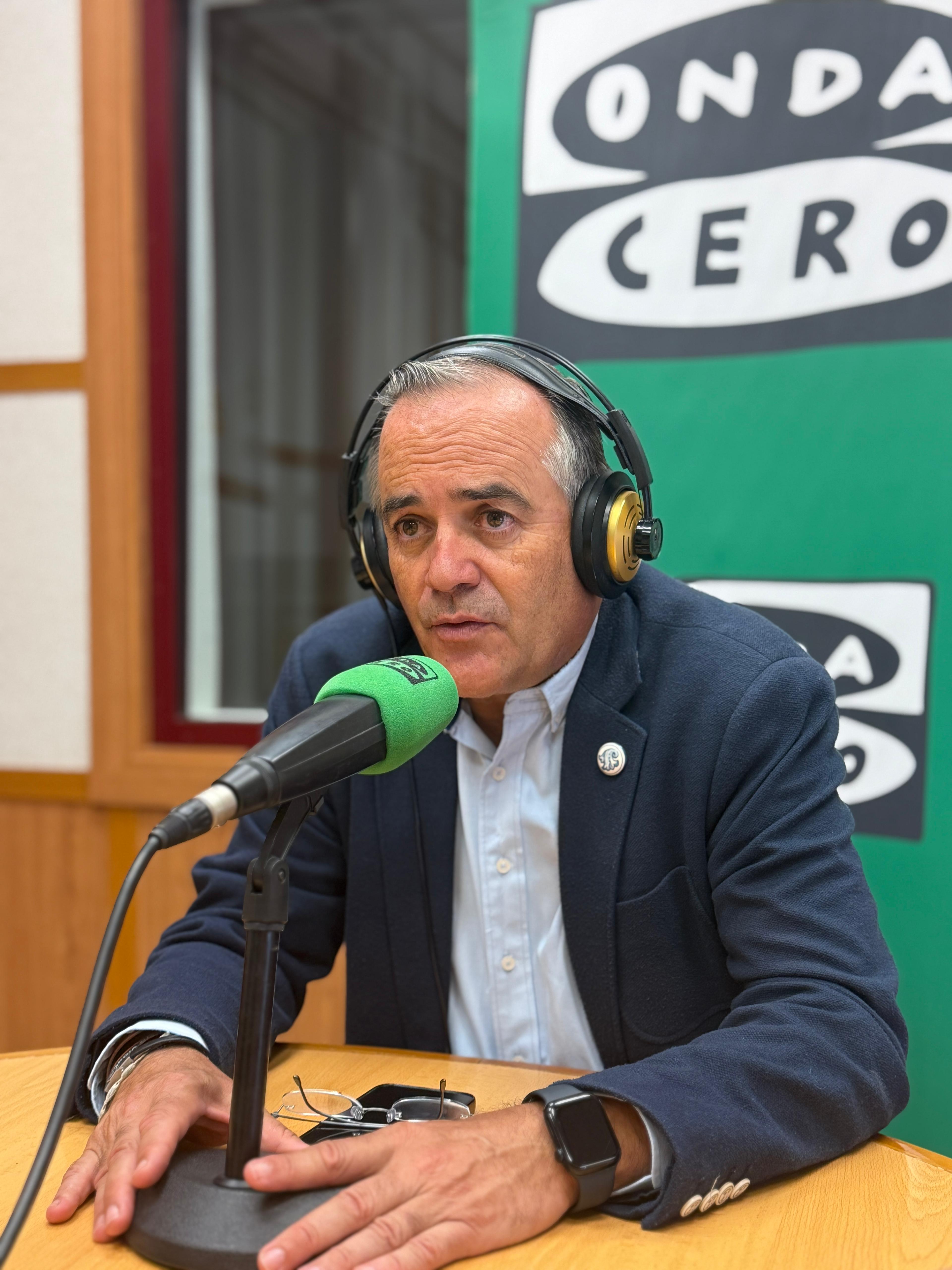 Gregorio: "Confiamos que en septiembre se levante la impugnación del contrato de limpieza, es prioritario para la ciudad" Gregorio: "Confiamos que en septiembre se levante la impugnación del contrato de limpieza, es prioritario para la ciudad"