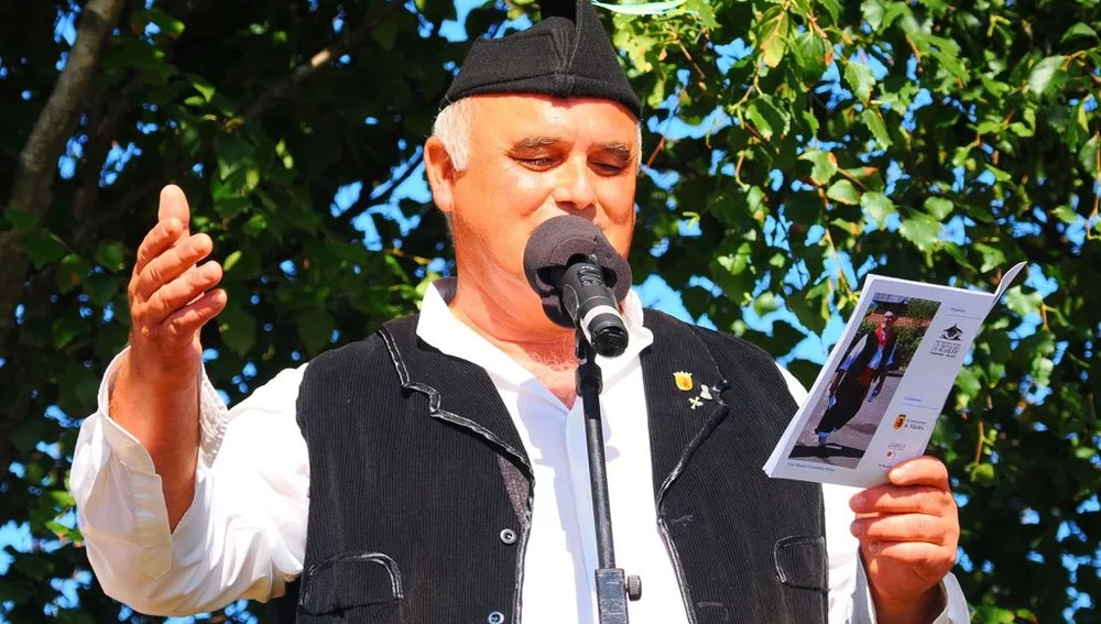 José Manuel Fernández recita un audaz pregón que no deja indiferente a nadie. José Manuel Fernández recita un audaz pregón que no deja indiferente a nadie.