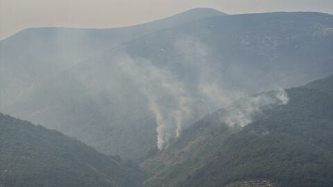 Vista del incendio, a 20 de agosto de 2025, en Jerte, Cáceres, Extremadura (España). Vista del incendio, a 20 de agosto de 2025, en Jerte, Cáceres, Extremadura (España).