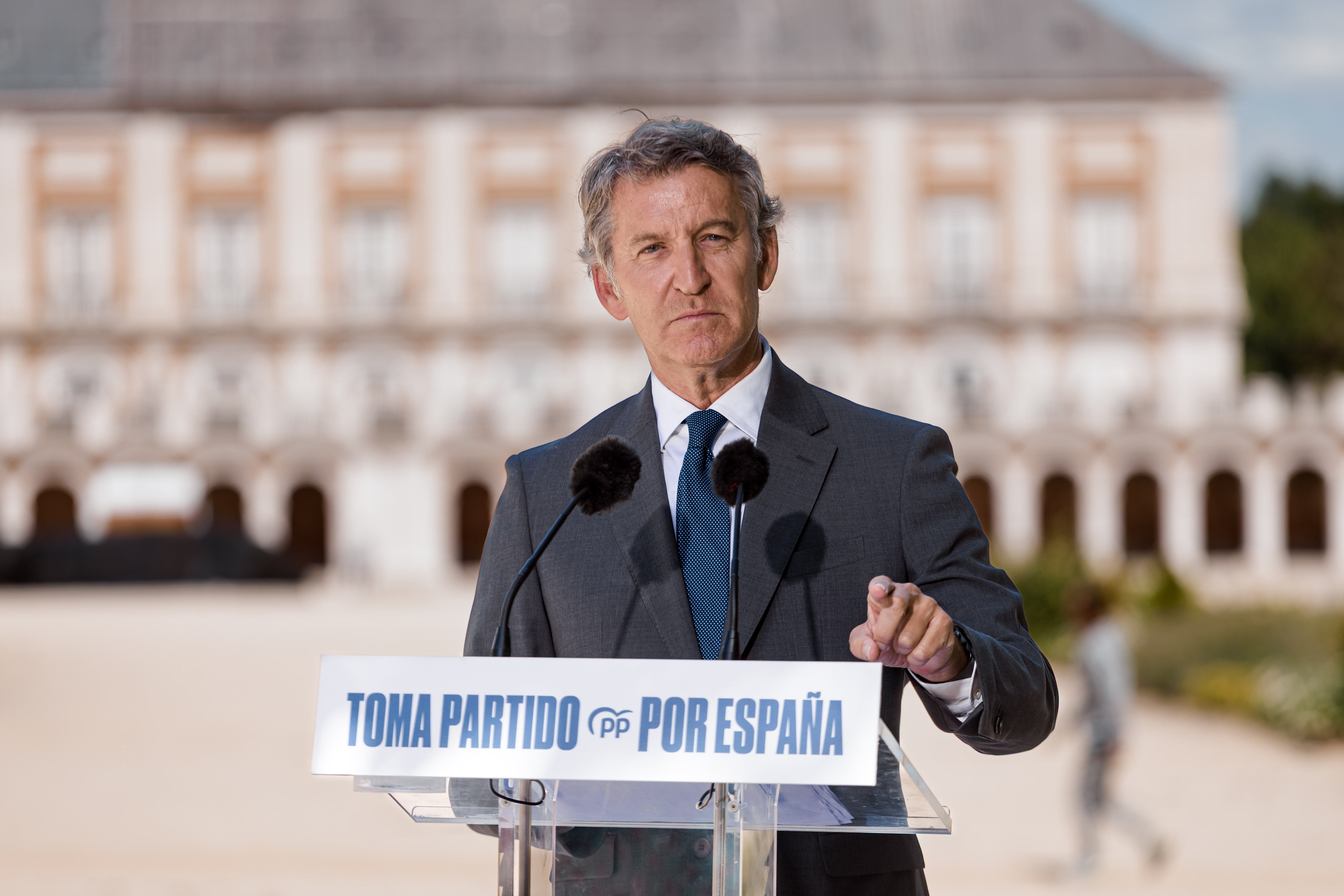 Feijóo propone forzar elecciones si el Gobierno no logra sacar adelante nuevos Presupuestos durante dos años consecutivos Feijóo propone forzar elecciones si el Gobierno no logra sacar adelante nuevos Presupuestos durante dos años consecutivos