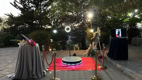 La Empresa La Empresa