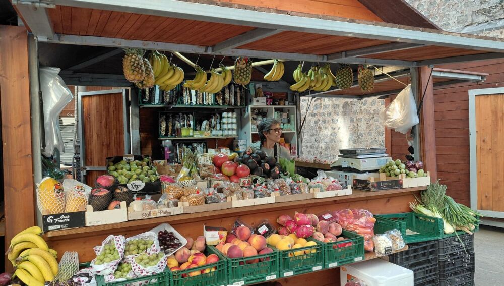 Los paradistas del Mercat Vell ahora esta en Sota Vila