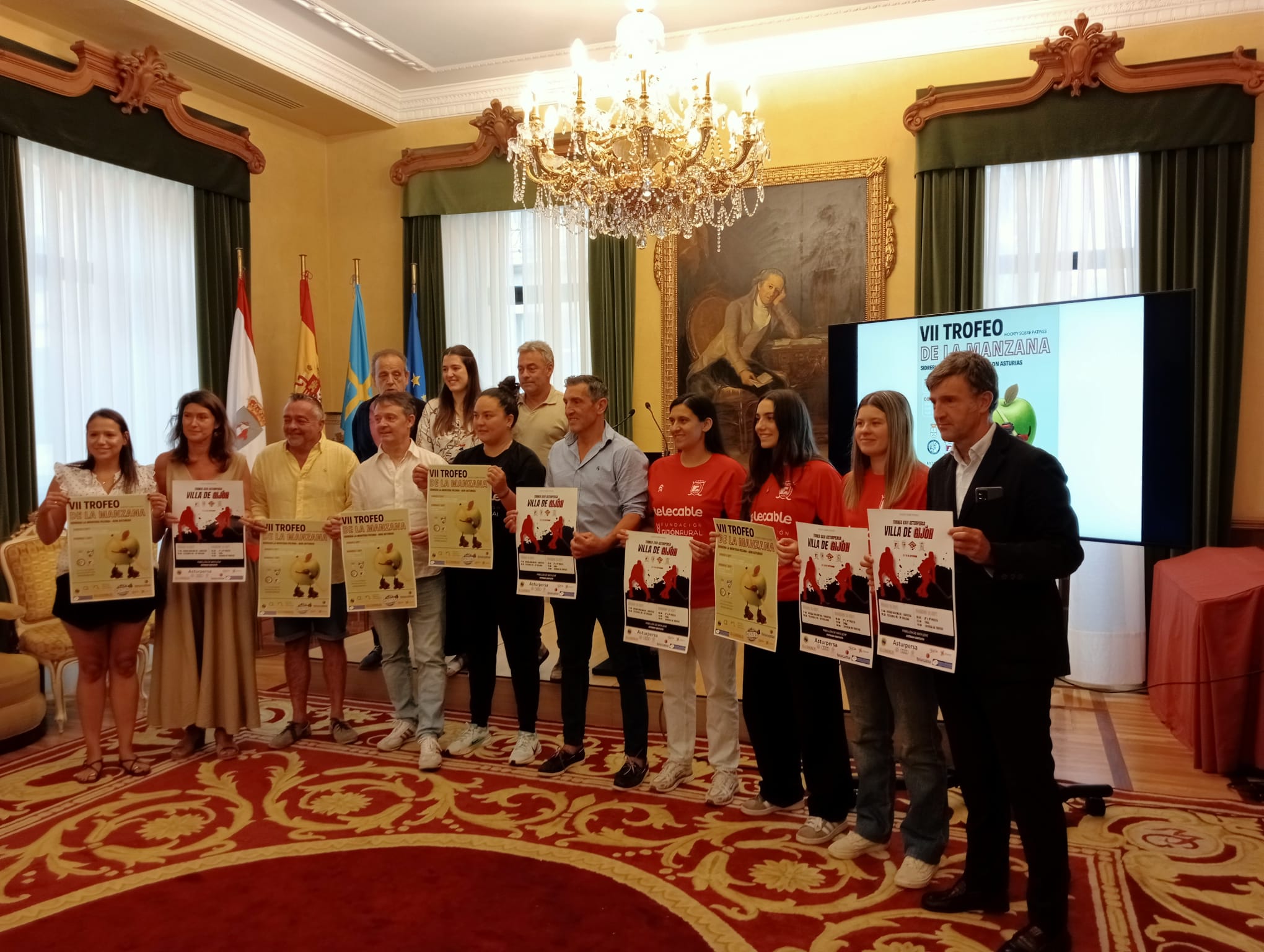 Los equipos asturianos ya ruedan Los equipos asturianos ya ruedan