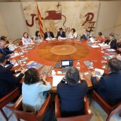 El govern fa el primer pas per aprovar pressupostos