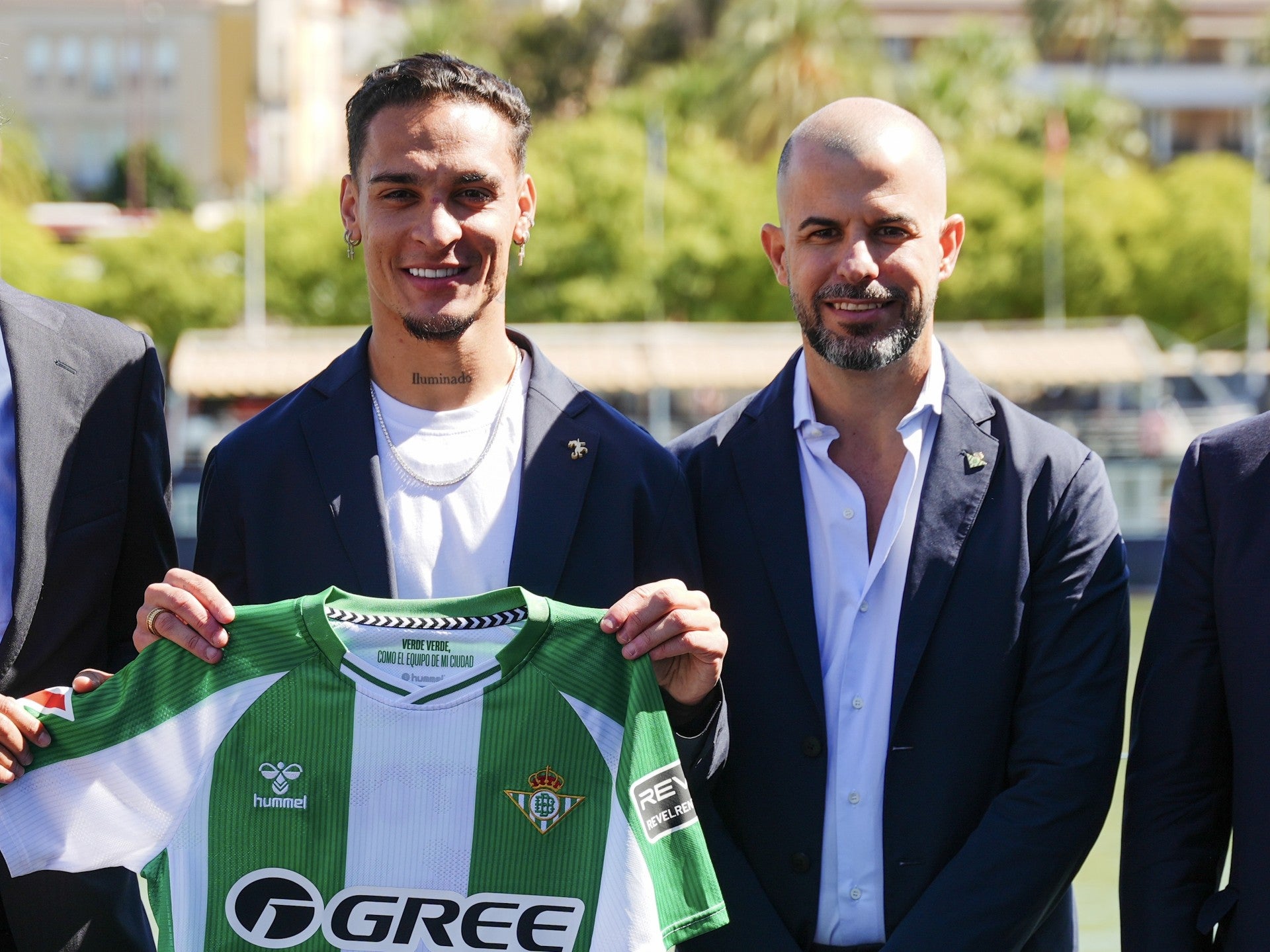 Manu Fajardo: "Antony está en el Real Betis porque ha sido su voluntad" Manu Fajardo: "Antony está en el Real Betis porque ha sido su voluntad"