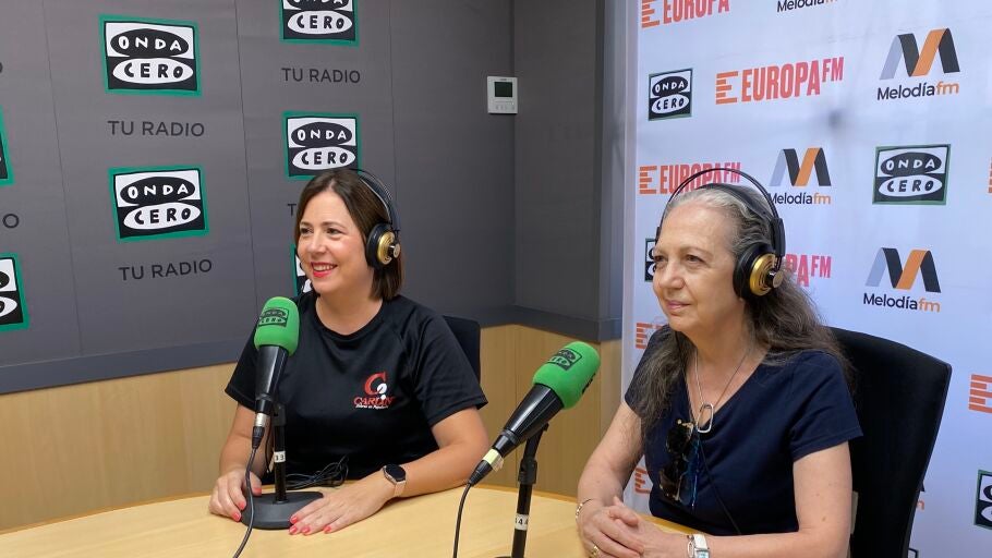 Rosa y Mar&iacute;a, de Papeler&iacute;a Carlin.
