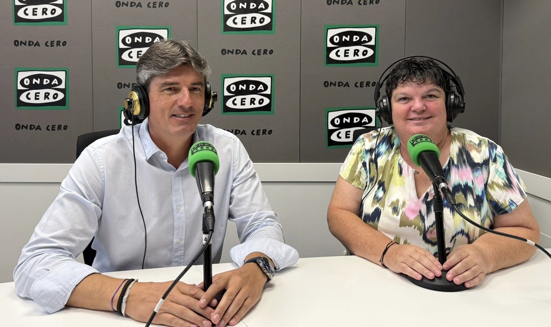 Zaragoza: "A mi no me amedrentan con denuncias, no soy cobarde y aplico todas las atribuciones que me da la ley porque debo ejercer mi responsabilidad como alcalde" Zaragoza: "A mi no me amedrentan con denuncias, no soy cobarde y aplico todas las atribuciones que me da la ley porque debo ejercer mi responsabilidad como alcalde"