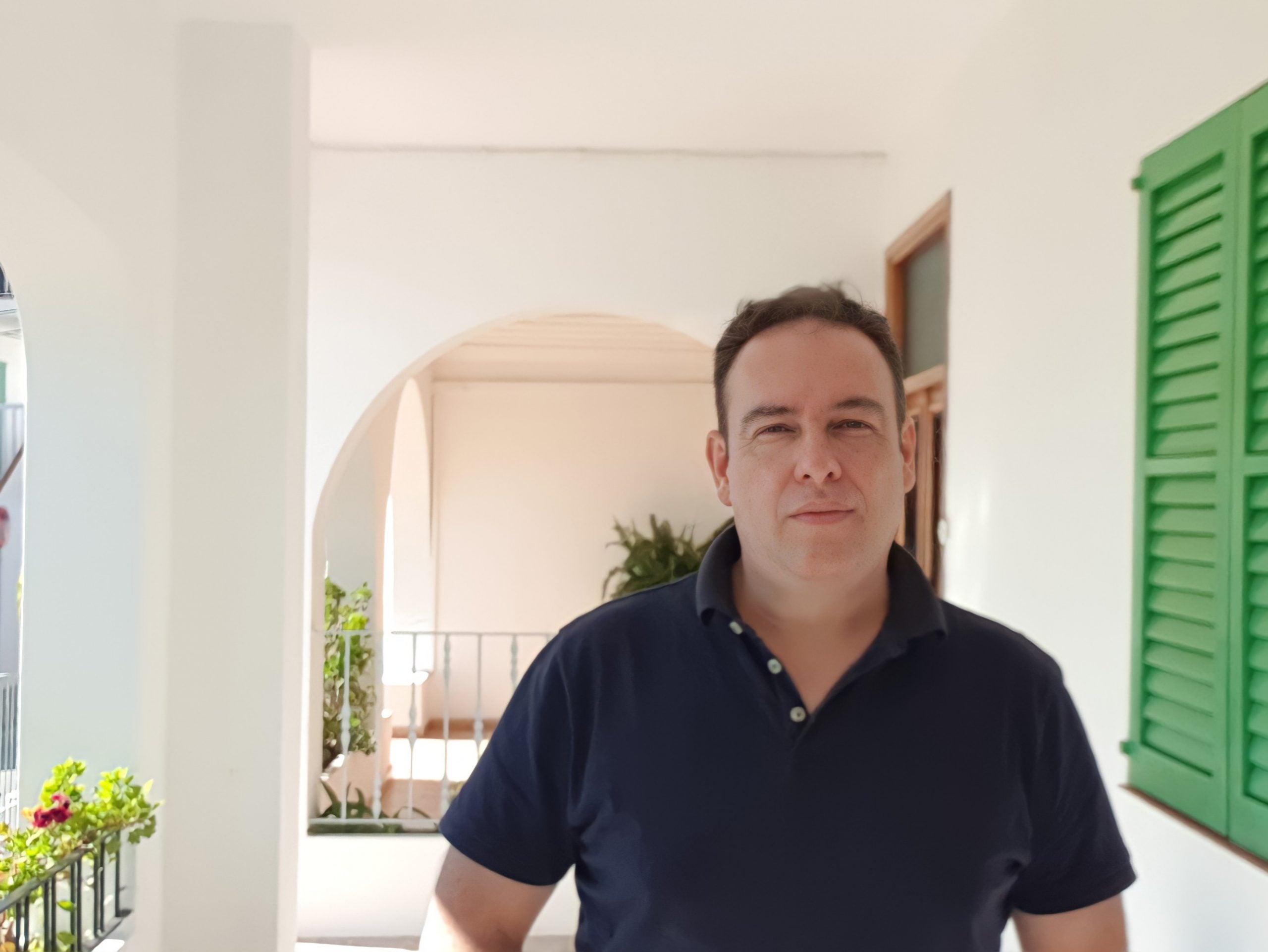 Fran Tienda: “Aunque la llegada de profesores está siendo más tranquila que el año pasado aún quedan 62 plazas por cubrir” Fran Tienda: “Aunque la llegada de profesores está siendo más tranquila que el año pasado aún quedan 62 plazas por cubrir”