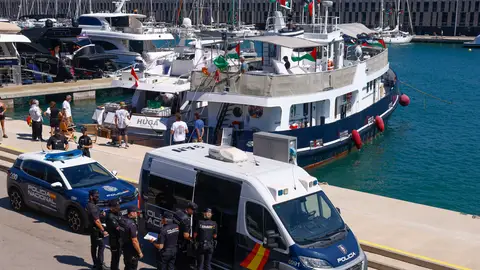 Las embarcaciones más pequeñas de la flotilla a Gaza regresan de nuevo a Barcelona por el mal tiempo Las embarcaciones más pequeñas de la flotilla a Gaza regresan de nuevo a Barcelona por el mal tiempo