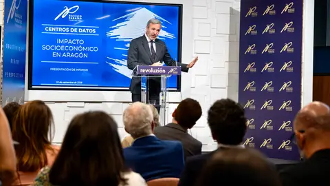 Los centros de datos crearán 9.000 empleos de larga duración El presidente de Aragón, Jorge Azcón, incide en la importancia del impacto de estas infraestructuras en la región