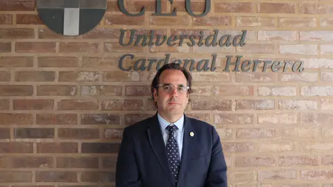 Álvaro Antón, nuevo vicerrector del campus de Elche de la Universidad CEU Cardenal Herrera. Álvaro Antón, nuevo vicerrector del campus de Elche de la Universidad CEU Cardenal Herrera.