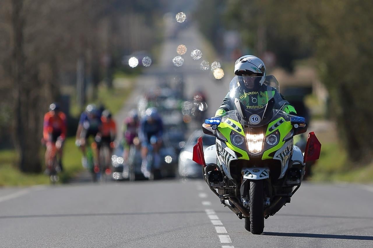 Dispositivo especial de la Guardia Civil con motivo de las etapas de La Vuelta en Cantabria Dispositivo especial de la Guardia Civil con motivo de las etapas de La Vuelta en Cantabria