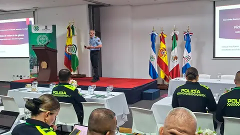 El intendente Esteban Feria durante el encuentro en Medellín El intendente Esteban Feria durante el encuentro en Medellín