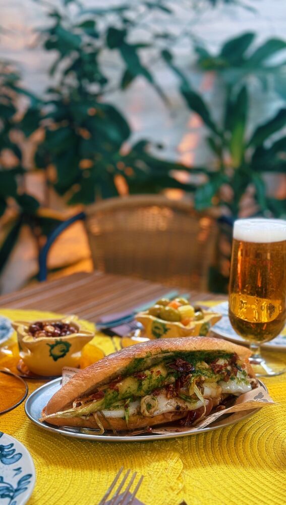 Almuerzo La Chata