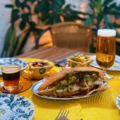 Almuerzo La Chata