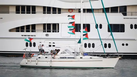 Sánchez anuncia el envío de un buque de la Armada para proteger y asistir a la flotilla que se dirige a Gaza