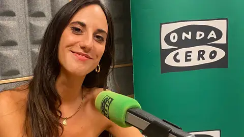 Ana Molina estrena 'De repente tu pueblo' Ana Molina estrena 'De repente tu pueblo'