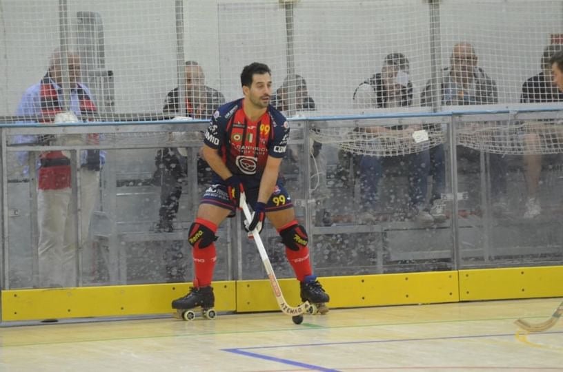 Enric Torner: "tenía pensado retirarme hace cinco años, pero jugando en Italia me divierto mucho" Enric Torner: "tenía pensado retirarme hace cinco años, pero jugando en Italia me divierto mucho"