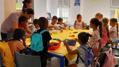 La Fundaci&oacute;n &rdquo;la Caixa&rdquo; proporciona apoyo socioeducativo a m&aacute;s de 110 ni&ntilde;os y ni&ntilde;as en situaci&oacute;n de vulnerabilidad en C&oacute;rdoba