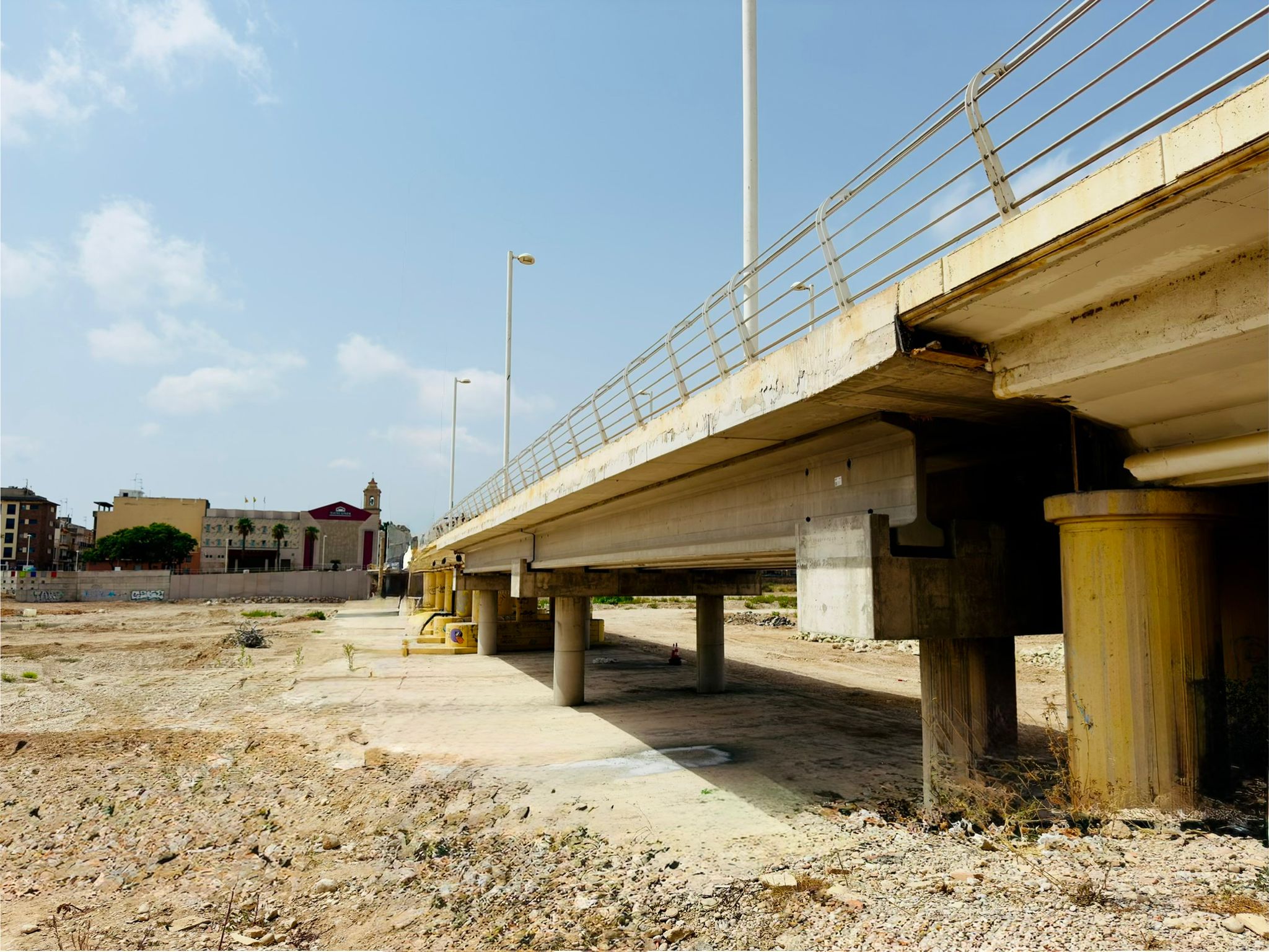 Carlet reabre el puente destruido por la dana Carlet reabre el puente destruido por la dana