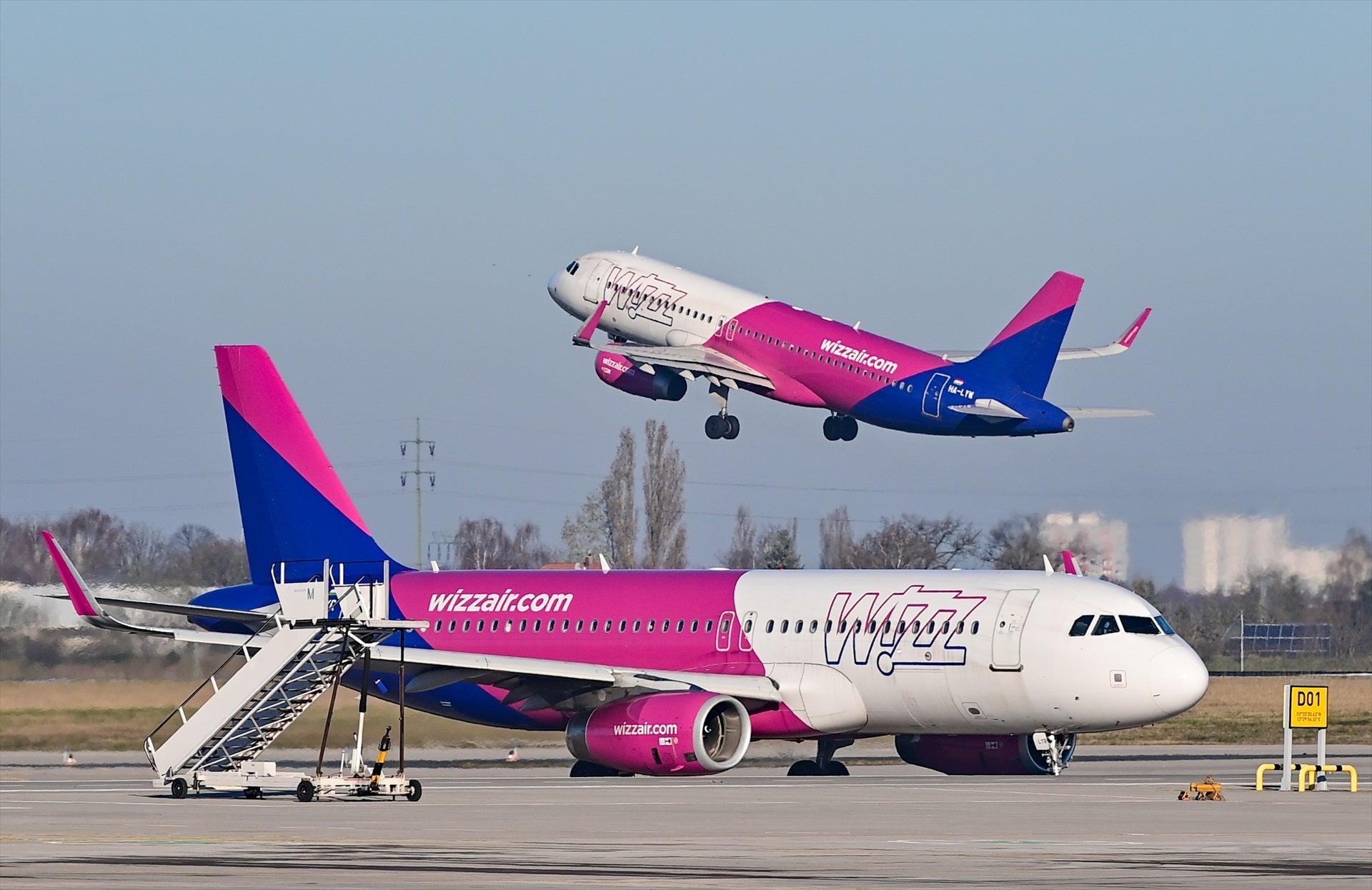 Qué se sabe de Wizz Air: la aerolínea húngara que quiere ocupar el hueco de Ryanair en España Qué se sabe de Wizz Air: la aerolínea húngara que quiere ocupar el hueco de Ryanair en España