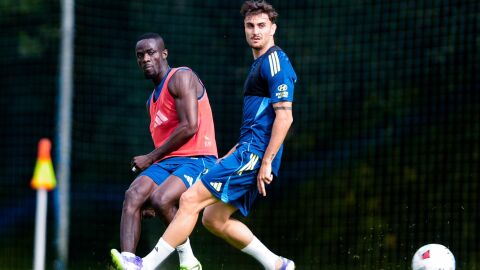 5-9-2025 Eric Bailly y &Aacute;lex For&eacute;s, en el entrenamiento del Real Oviedo