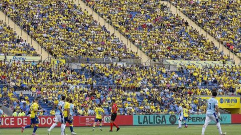 Aspecto de la grada en un partido de la UD Las Palmas 